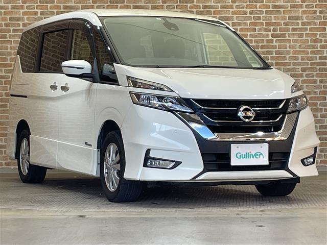 セレナ 2.0 ハイウェイスター プロパイロット エディション 4WD ワンオーナー