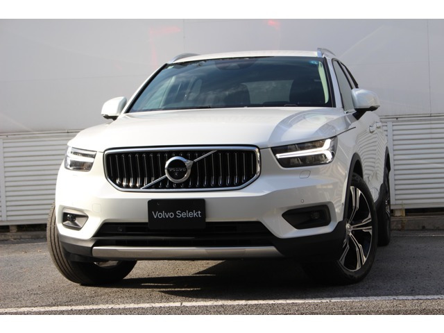 XC40 B4 AWD インスクリプション 4WD 