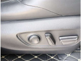 お車のご納車は待ち遠しいもの。1日でも早くご納車が出来るよう、整備拠点と販売店を結ぶ輸送ラインを確立しております。