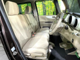 運転席シート廻りは使用感も少なく、良好な状態となっています。丁寧に使われていたことがよくわかりますね。