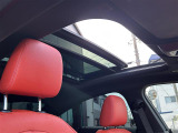 ◆LIBERALAは、輸入車選びの新たなスタイルを提案するインポート・セレクト・ブランドです。オーナー様となる方がクルマから直接感じる感性を第一にした、最良の一台との出会いをコーディネートいたします。