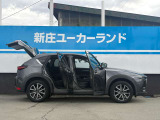 走りにこだわりながら、収納力も持ち合わせた快速ステーションワゴン!