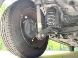 お車を安心してお乗りいただく為には、足回りの定期点検が欠かせません。サービスサポート(有償保証)では無料点検もご提供しており、安心のカーライフをお過ごしいただけるサポート体制が整っています。