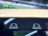 【スズキ セーフティサポート】走行中に前方の車両等を認識し、衝突しそうな時は警報とブレーキで衝突回避と被害軽減をアシスト。より安全にドライブをお楽しみいただけます。