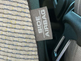アクセルから足を離しても設定したスピードを保ち走行し、高速道路での疲労軽減に役立つクルーズコントロール付きです!