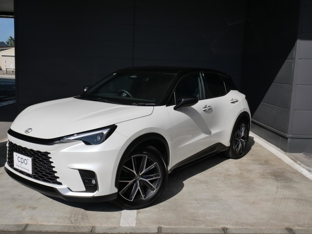 LBX クール E-Four 4WD