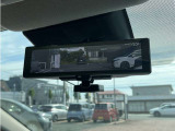 スマートルームミラー 後席に人が乗っていたり、荷物を沢山ん載せていてもしっかり後方視界を確保