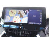 自社工場を3拠点完備しております。重整備やカスタムを始め、ご購入後のお車のメンテナンスも弊社にお任せください。