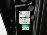 「トヨタ純正アルミホイール」を装着です♪純正なので車のデザインともマッチしています!高級感やスポーティーさを際立たせてくれます!!