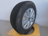 R5年式冬タイヤ205/65R16ブリヂストン製です。