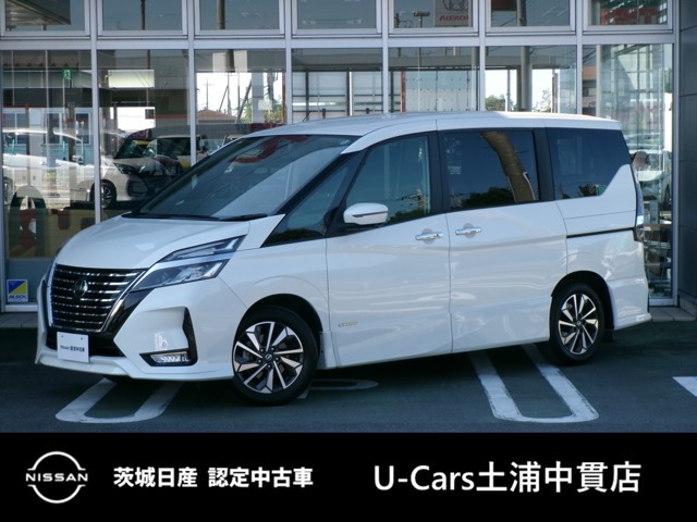 セレナ 2.0 ハイウェイスターV