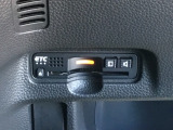 【eコンスイッチ】低燃費運転をサポートするECONモード。スイッチをONすると、エンジンやトランスミッション、A/Cなどを協調制御し、燃費の向上に貢献。エコドライブの効果を高めます。