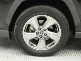 ETC車載器が搭載されているので、高速道路の乗り降りもノンストップで通過できます♪
