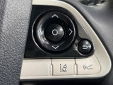 【プリクラッシュセーフティ】前方の車両等を検知し、衝突しそうな時は警報で注意を促し、ブレーキを踏む力をサポート。ブレーキを踏めなかった場合は衝突被害軽減ブレーキが作動、衝突回避をサポートします。