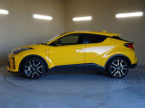 C-HR ハイブリッド 1.8 S GR スポーツ 