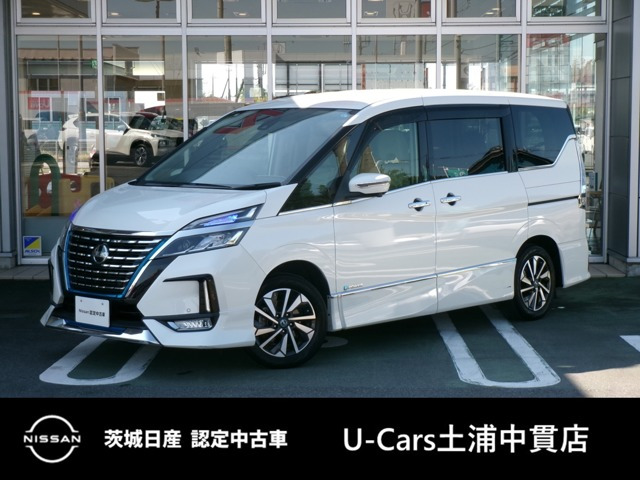 セレナ 1.2 e-POWER ハイウェイスターV