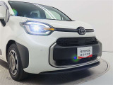 高輝度で点灯速度が速く、しかも消費電力の少ないLEDヘッドライトが装備されています!LEDの明るい光が走行中の視界の確保をサポートして、夜のドライブがより楽しく安全に運転できます♪