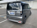 車体色 プレミアムシルバーメタリック