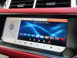 カスタマイズ可能なインテリアムードライトは細部まで入念に計算された照明で車内を演出!10色からお好みのカラーをお選びいただき、そのときの気分に合わせてキャビンのムードを変えられます♪