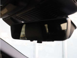 【運転席】シートを含めたインテリアは、全体的にきれいな状態が保たれています。