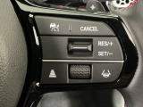 【アダプティブ・クルーズ・コントロール】予め設定した車速内でクルマが自動的に加減速。 前走車との適切な車間距離を維持しながら追従走行し、高速道路でのドライバーの疲労を軽減してくれる嬉しい機能付♪