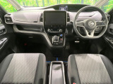 セレナ 1.2 e-POWER ハイウェイスターV アーバンクロム 