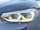 ●LEDヘッドライト:夜間走行時も良好な視界を確保し安心して運転できる高輝度LEDヘッドライトを装備!点灯速度が早く、消費電力も抑えられています。