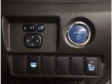 ステアリングスイッチが使い易いですね!