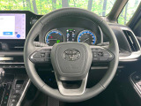 【純正革巻きステアリング】上質な革を使用することで、手にしっかり馴染みとても運転しやすいハンドルです♪