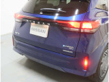 ウィンカーに連動して点滅しますので周囲からの視覚性が高まります◎【LEDサイドターンランプ内臓ドアミラー】