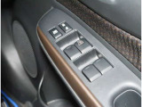 安全装備も充実しております〇