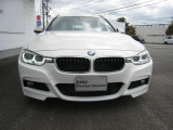 運転席側シートになります。