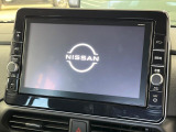 【大画面ナビ】人気の大型9インチナビを装備。存在感のある大画面はインパクト大!ナビ利用時のマップ表示は見やすく、テレビやDVDは臨場感がアップ!いつものドライブがグッと楽しくなります♪