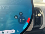 ステアリングヒーターと運転席助手席シートヒーターで寒い時期も快適に運転できます!