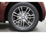 社外のアルミホイールが足元を飾ります!サイズは155/65R14になります!