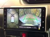 【パノラマモニター】専用のカメラにより、上から見下ろしたような視点で360度クルマの周囲を確認することができます☆死角部分も確認しやすく、狭い場所での切り返しや駐車もスムーズに行えます。