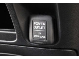 シガーソケットが付いているので、車から電源を取ることが出来ます!