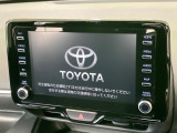 【ディスプレイオーディオ】お手持ちのスマートフォンとの連携で、ナビや音楽再生など各種アプリを使用可能。スマホに近い感覚でお使いいただけます♪