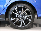 ◆ホンダ純正のアルミホイールです!純正のいいところは車のデザインに合わせてアルミもデザインされていますので、相性がよく見た目も格好いいです。走行安定性も優れていますよ!◆