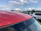 ルーフには複数個所凹みございます