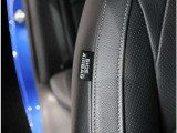 エアバッグは運転席、助手席以外にサイドカーテンエアバッグとサイドエアバッグが付いています。
