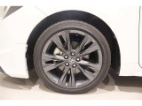 ★トヨタ中古車★ 見えないところまで美しく。室内からエンジンルームまで洗浄実施済み!気持ちよくお乗りいただけますようクリーニングしてあります!