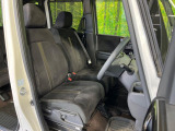 【シートヒーター】寒い日に重宝するシートヒーター!エアコンより早く温まってくれるので寒がりの人も安心ですね♪エアコンの温風は乾燥するから苦手、という方にもをおすすめです。