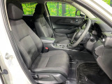 【前席シートヒーター】寒い日に重宝するシートヒーター!エアコンより早く温まってくれるので寒がりの人も安心ですね♪エアコンの温風は乾燥するから苦手、という方にもをおすすめです。