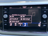 音楽再生の選択肢が画面上にまとめられ、使いたい音源を確認しやすい構成です。移動中の気分や場面に合わせて音楽を選べるため、毎日の車内時間を快適に楽しめます。