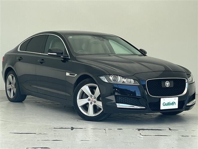 XF プレステージ 4WD 本革シート