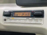 【オートライト】周りの明るさに応じて自動でヘッドライトの点灯・消灯ができる機能です!ライトの付け忘れ・消し忘れなどが無くなり、雨の日や夕方の走行も安心!トンネル通過時も便利ですね♪