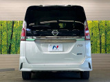 安心の最長10年・走行無制限保証(有償)をご用意。保証内容も充実はもちろん、無料点検&オイル交換や、年中無休の全国・24時間ロードサービスも付帯されておりますのでご安心下さい。