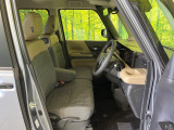 運転席シート廻りは使用感も少なく、良好な状態となっています。丁寧に使われていたことがよくわかりますね。