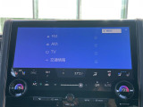 【Bluetooth】ナビゲーションと携帯電話/スマートフォンをBluetooth接続することができます。接続するとハンズフリーで使用することができるので、とても便利です。